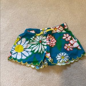 Mini Boden flowered shorts